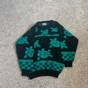Women’s sweater